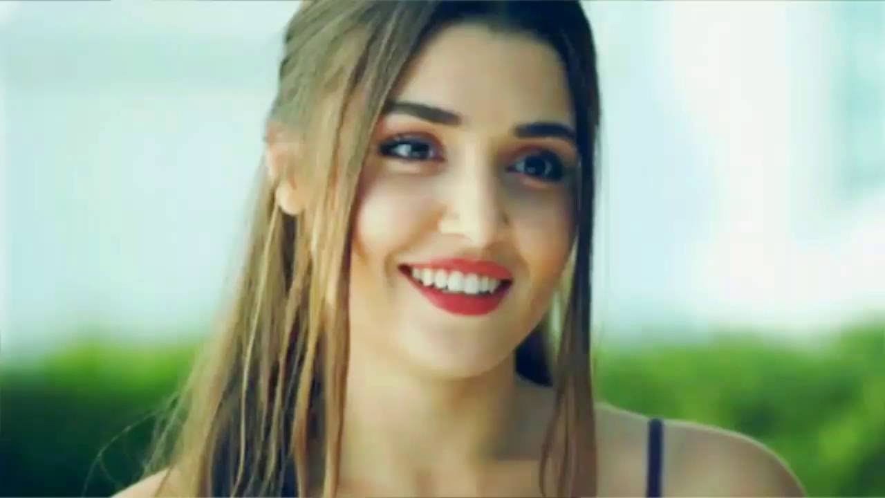 هاندا أرتشيل – قصة حياة الممثلة التركية المشهورة بدور سيلين