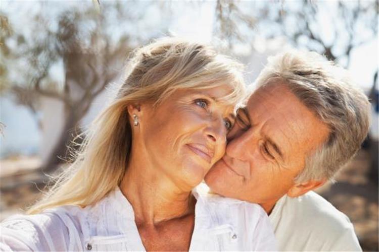 6 احتياجات نفسية للمرأة في سن اليأس
