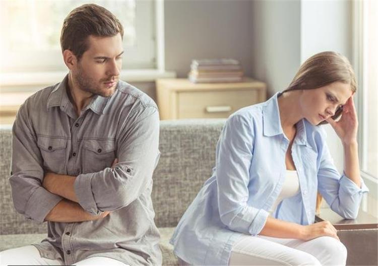 دليل اقتراب علاقتك مع شريك حياتك من الانتهاء